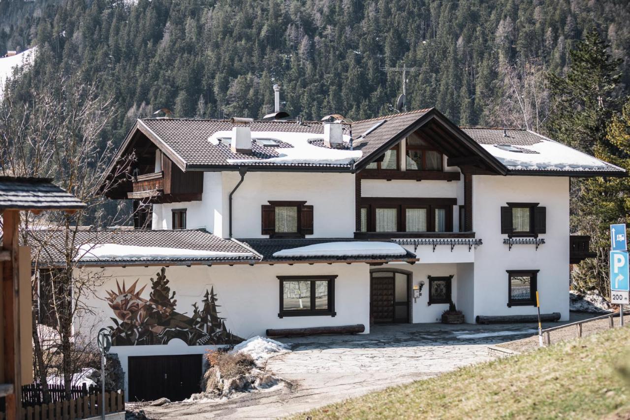 Kronplatz Lodge Dolomites St. Vigil Exteriör bild